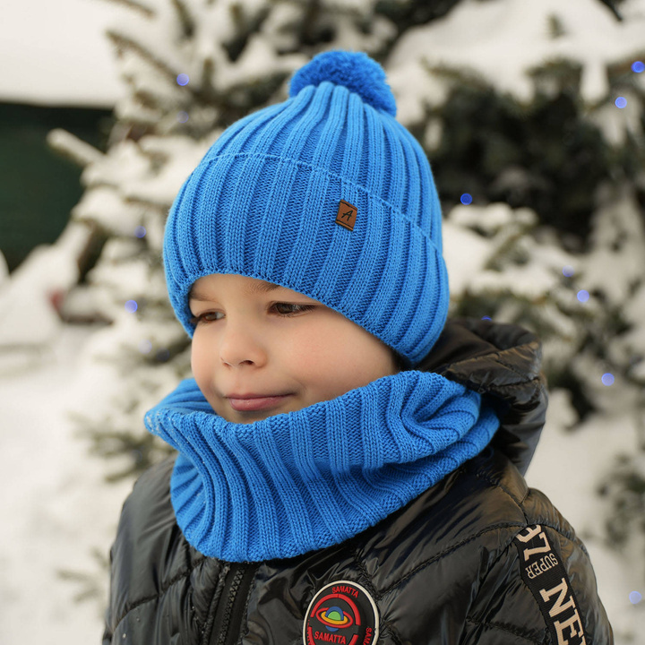 Ensemble d'hiver garçon: bonnet et snood, bleu, avec pompon, Wiliam