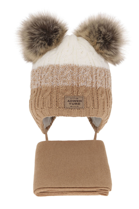 Ensemble d'hiver garçon: bonnet et écharpe, camel, avec deux pompons, avec liens, Platon