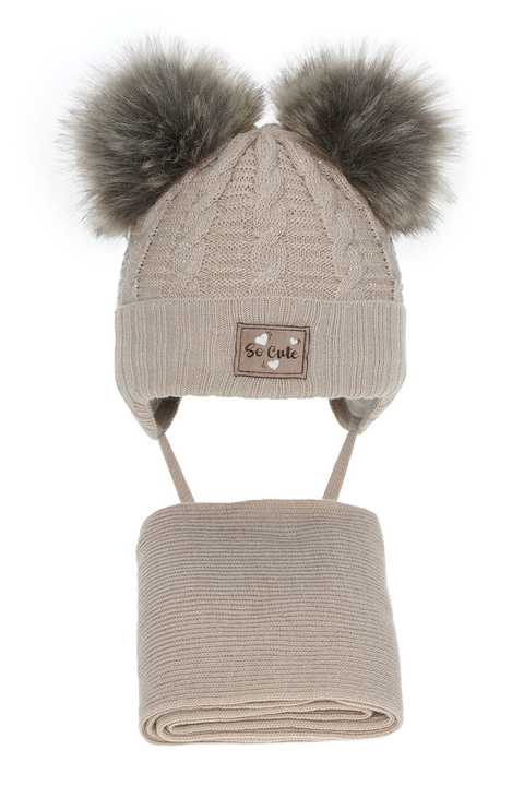 Ensemble d'hiver fille: bonnet et écharpe, beige, avec fil brillant, avec deux pompons, Klarita