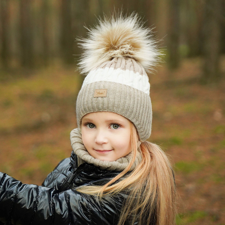 Ensemble d'hiver fille: bonnet et snood, beige, avec pompon, Riviera