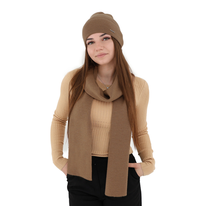 Ensemble d'hiver femme: bonnet et écharpe, camel, avec laine mérinos, Melpomena