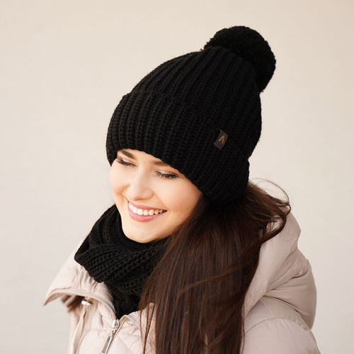 Ensemble d'hiver femme: bonnet et écharpe, rose, avec pompon, Lupita