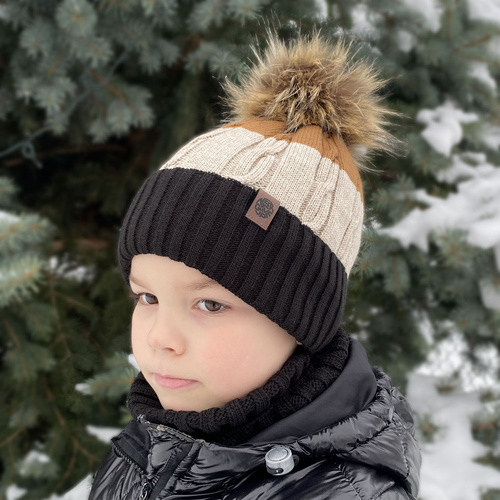 Ensemble d'hiver garçon: bonnet et snood, bleu marine, avec pompon, Karmel