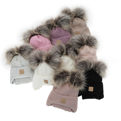 Ensemble d'hiver fille: bonnet et snood, blanc, avec deux pompons, Minsi