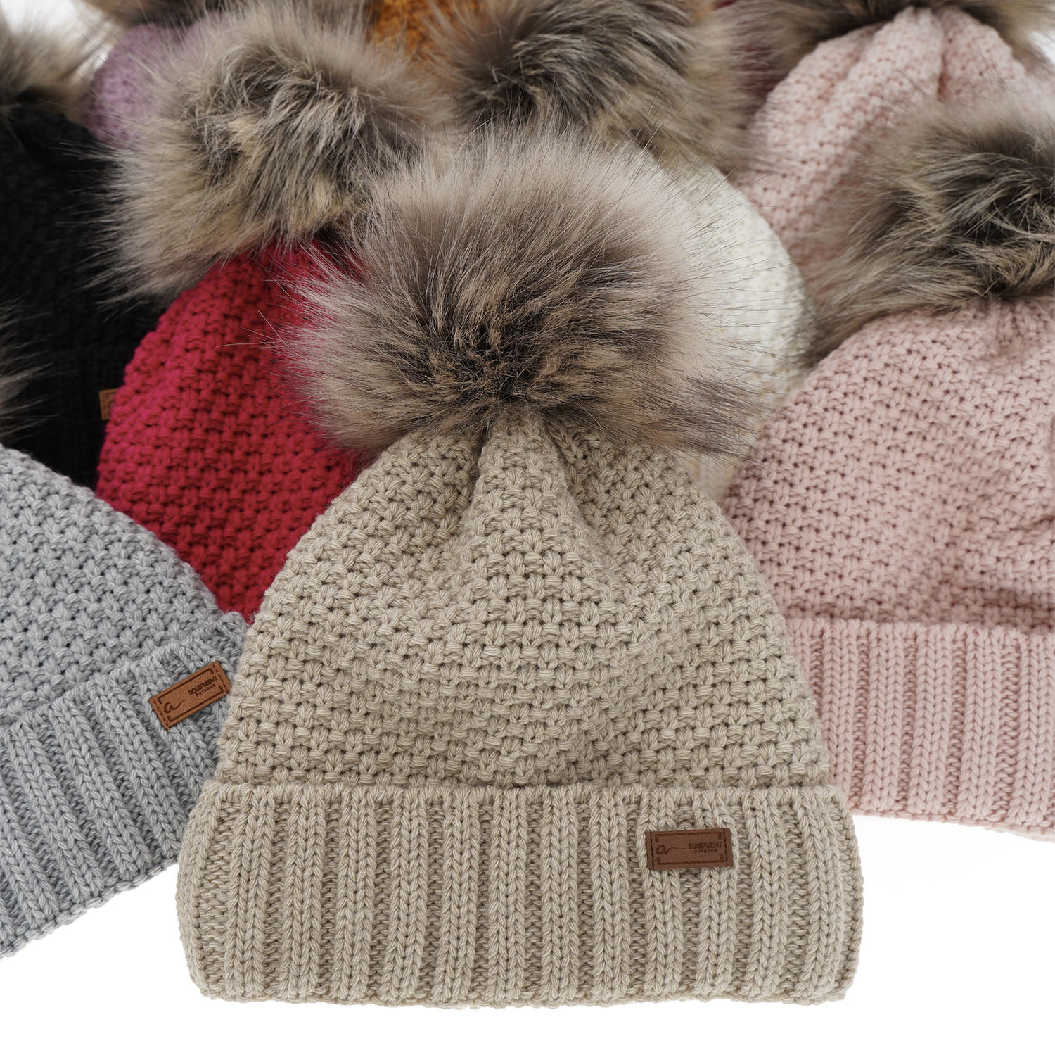Bonnet d'hiver fille, noire, avec pompon, Pola