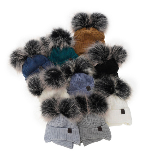 Ensemble d'hiver garçon: bonnet et snood, vert, avec deux pompons, avec liens, Randel
