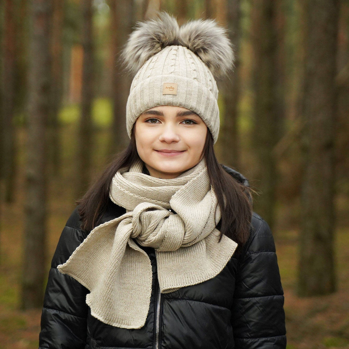 Ensemble d'hiver fille: bonnet et écharpe, beige, avec deux pompons, Zenda