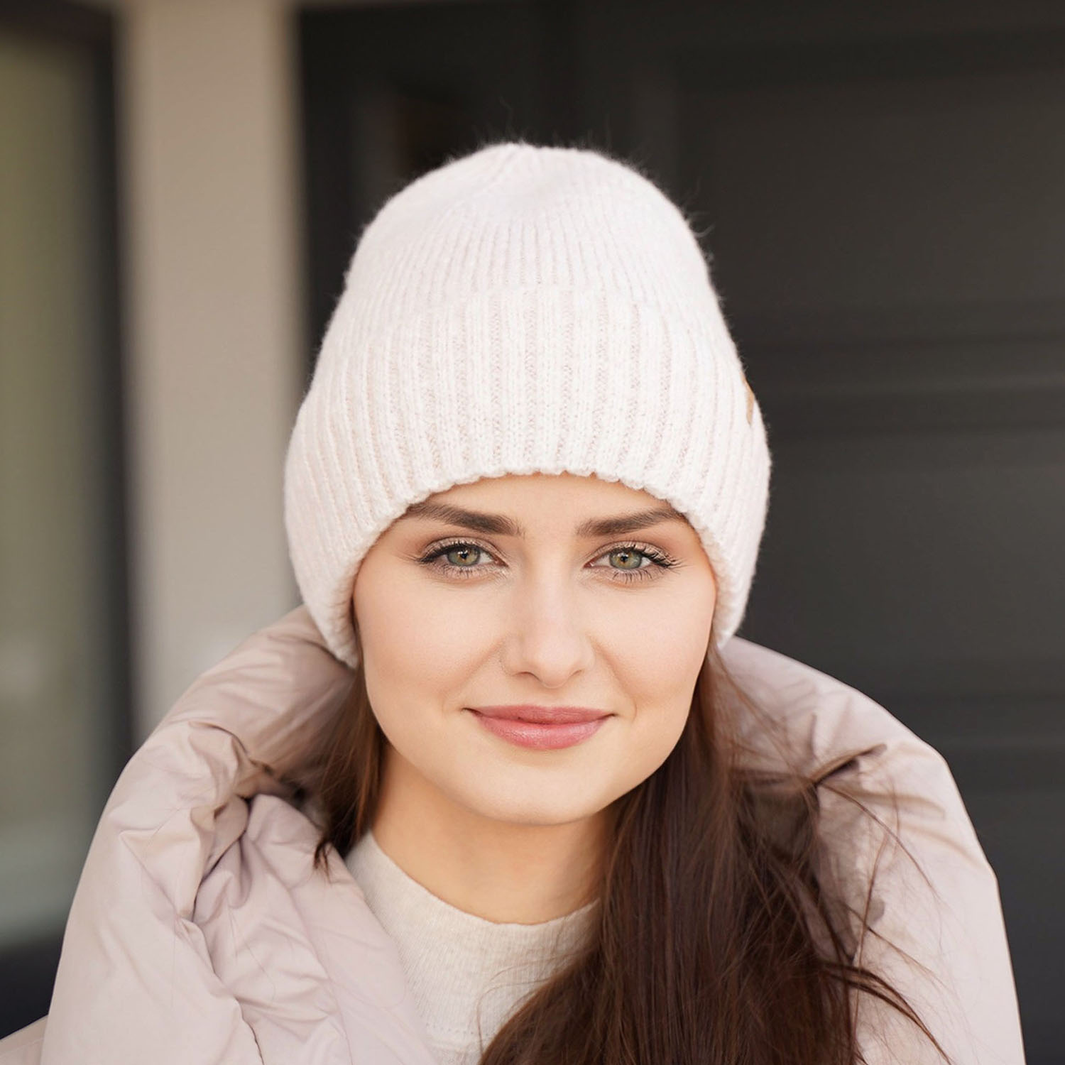 Bonnet d'hiver femme, hiver, rose, avec laine mérinos, Alvara