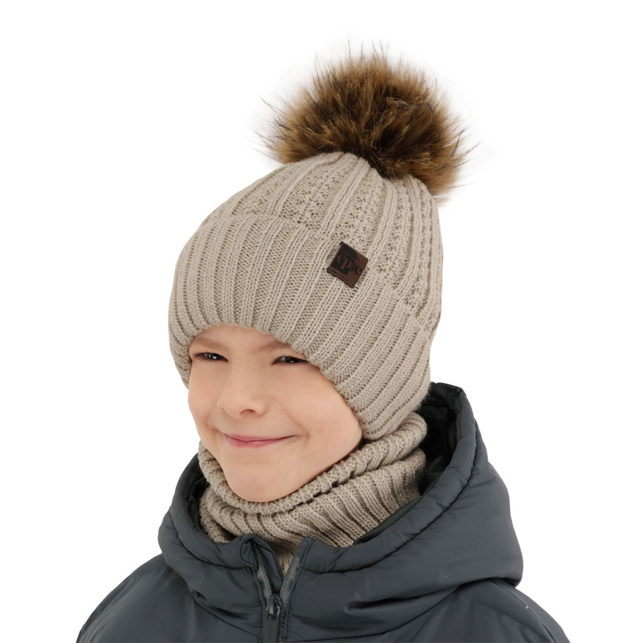 Ensemble d'hiver garçon: bonnet et snood, beige, avec pompon, Lars