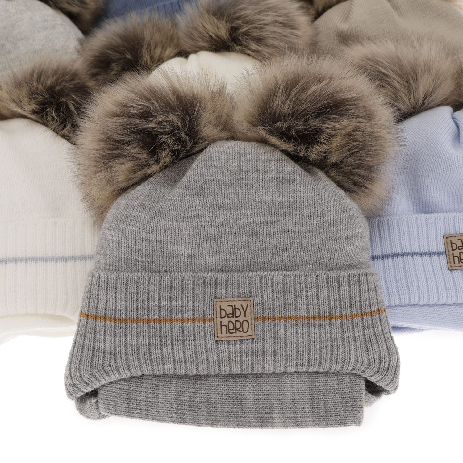 Ensemble d'hiver garçon: bonnet et écharpe, blanc, avec deux pompons, avec liens, Melon