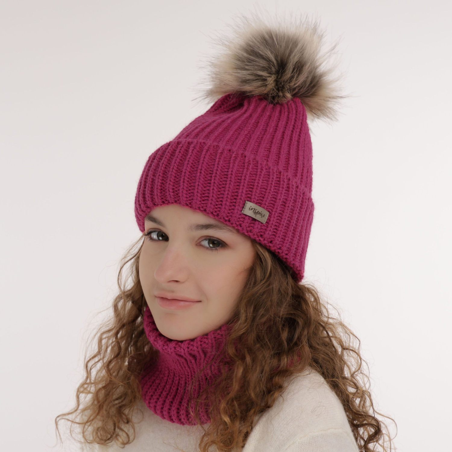 Ensemble d'hiver fille: bonnet et snood, blanc, avec pompon, Willow
