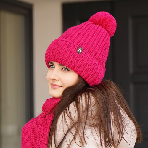 Ensemble d'hiver femme: bonnet et écharpe, rose, avec pompon, Lupita