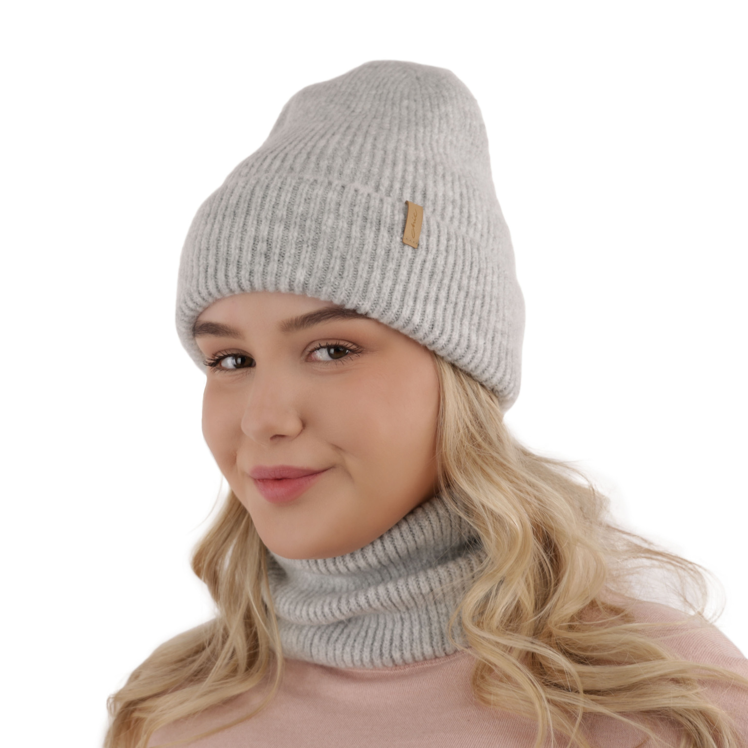 Ensemble d'hiver fille: bonnet et snood, beige, Edila