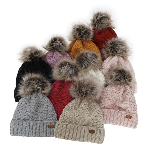 Bonnet d'hiver fille, noire, avec pompon, Pola