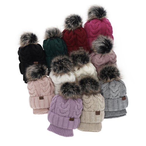 Ensemble d'hiver fille: bonnet et snood, gris, avec pompon, Torina
