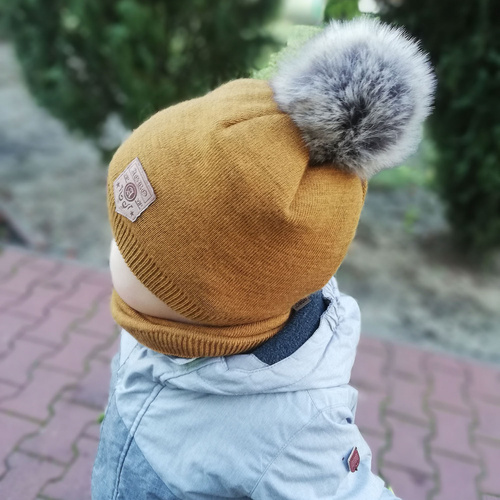 Ensemble d'hiver garçon: bonnet et snood, jaune moutarde, avec pompon, Apolin