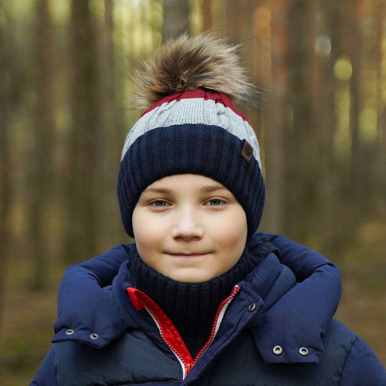 Ensemble d'hiver garçon: bonnet et snood, orange, avec pompon, Karmel