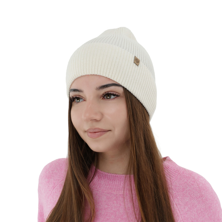 Bonnet d'automne/hiver femme, crème, avec laine mérinos et cachemire, Alineta
