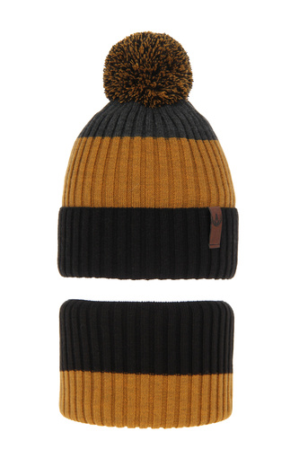 Ensemble d'hiver garçon: bonnet et snood, noir, avec pompon, avec écusson, Karson