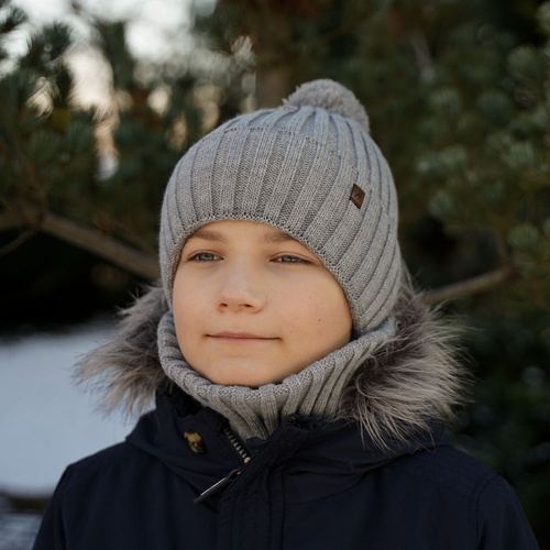 Ensemble d'hiver garçon: bonnet et snood, rouge, avec pompon, Wiliam