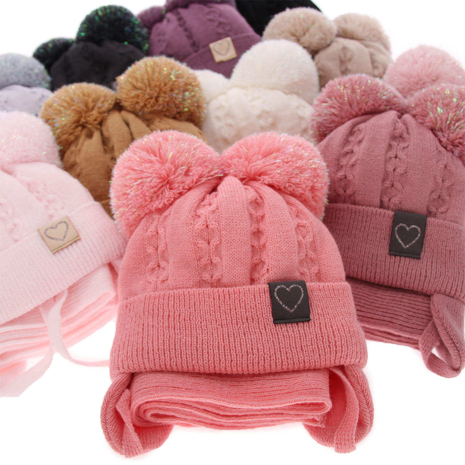 Ensemble d'hiver fille: bonnet et écharpe, noir, avec deux pompons, Rozi