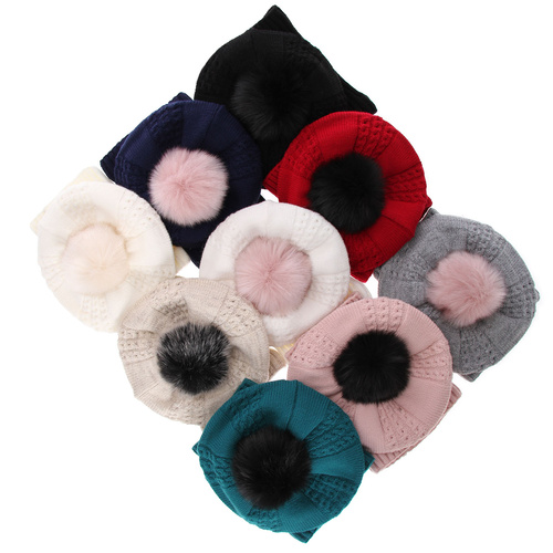 Ensemble d'hiver fille: bonnet et snood, noir, avec pompon, Amora
