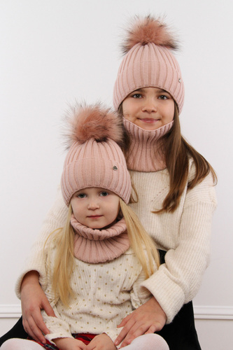 Ensemble d'hiver fille: bonnet et snood, noir, avec pompon, Wilma