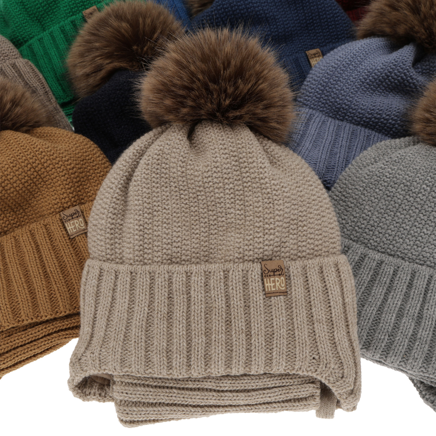 Ensemble d'hiver garçon: bonnet et snood, beige, avec pompon, Kayen